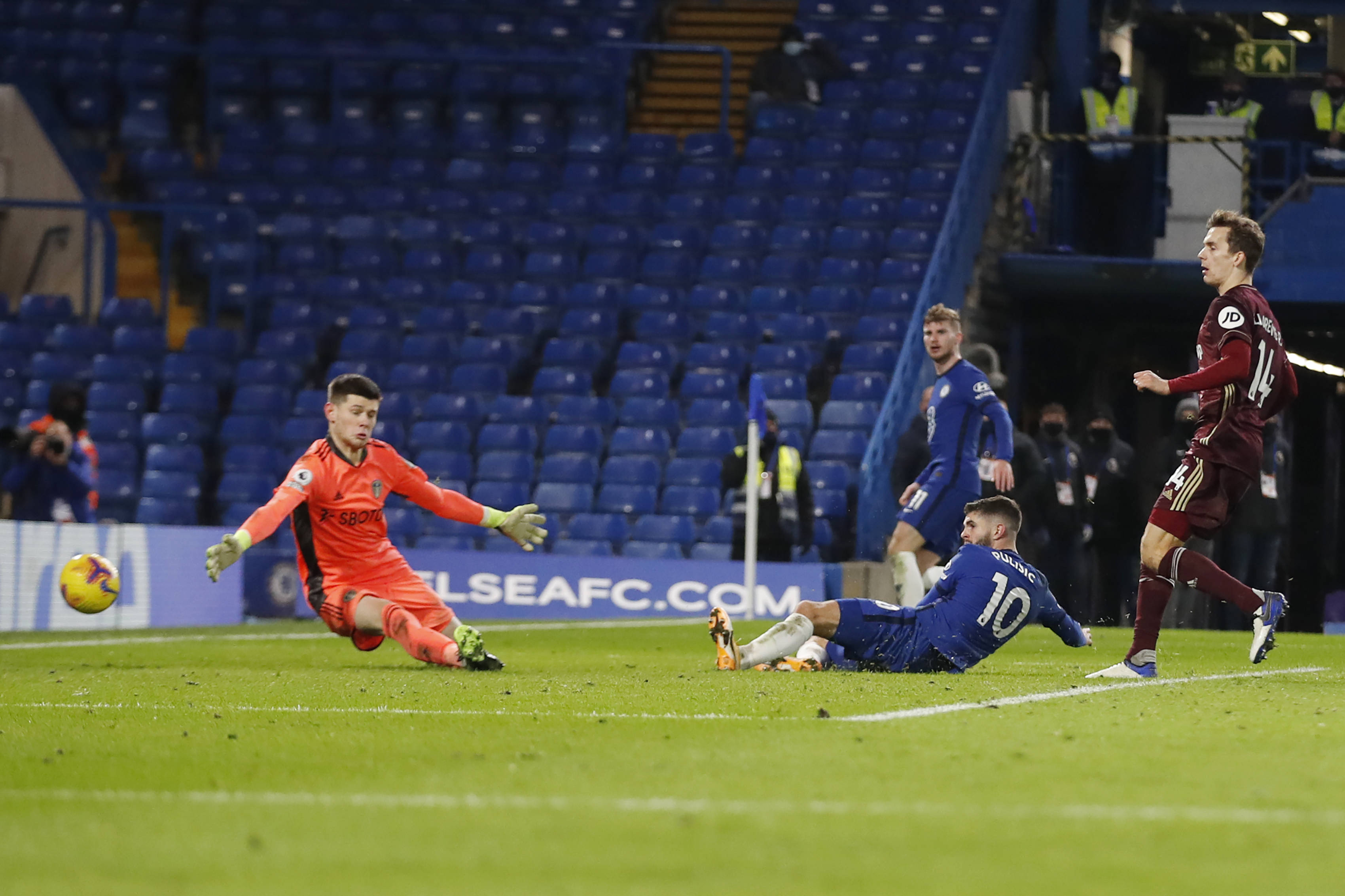 励着更多的 励着更多的