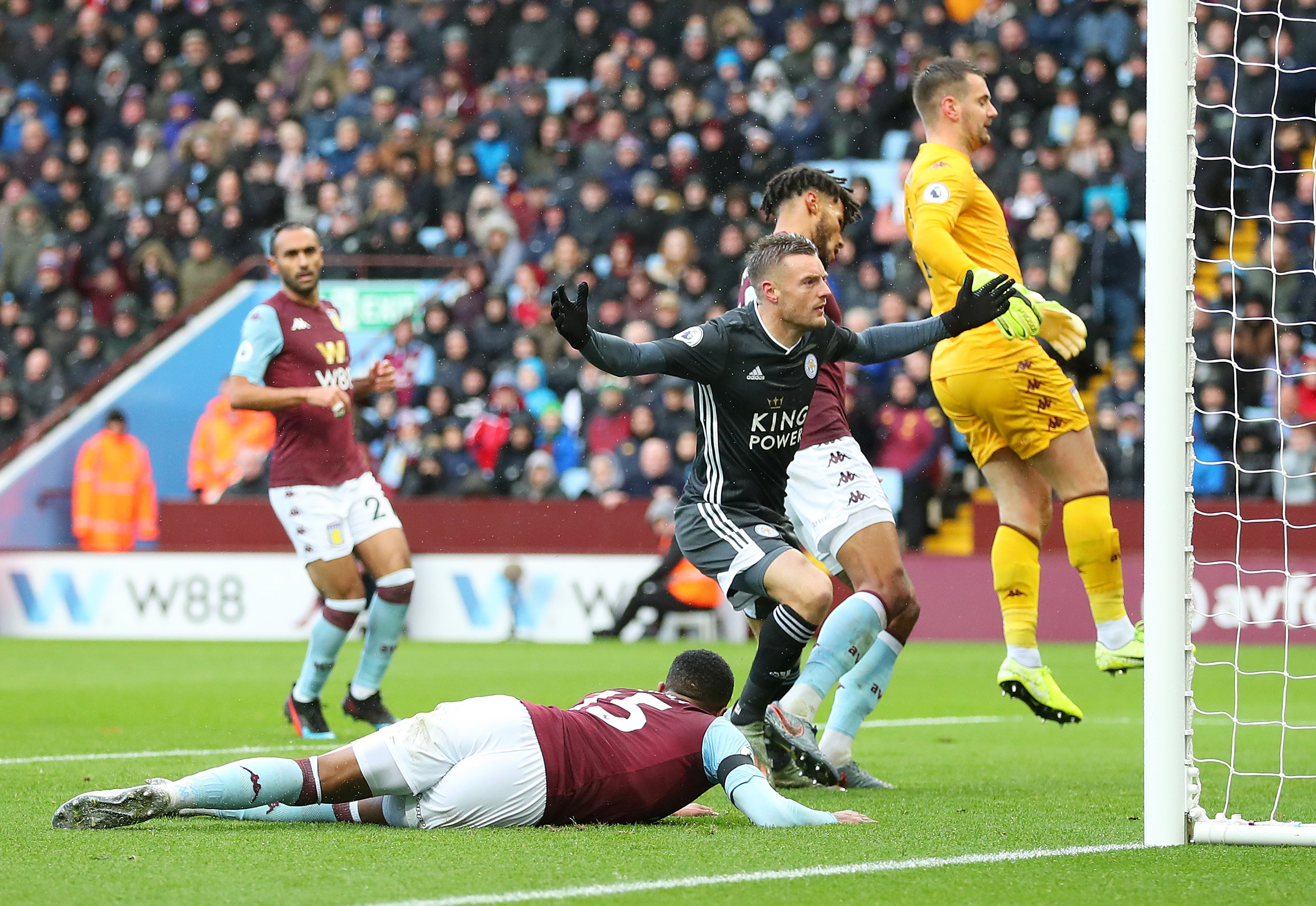 比赛中的高 比赛中的高